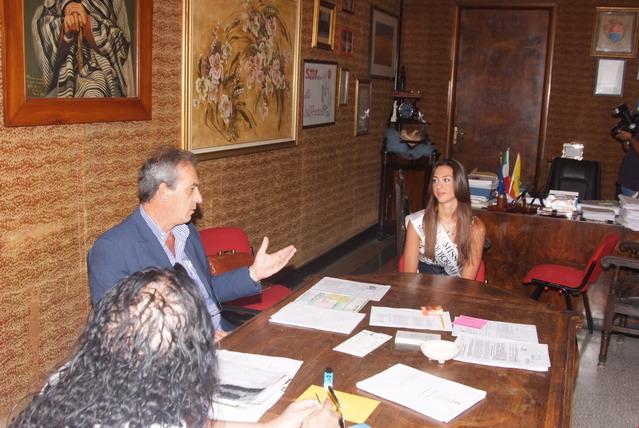 incontro con sindaco di avola 22ago08 (7)_ridimensionare.JPG